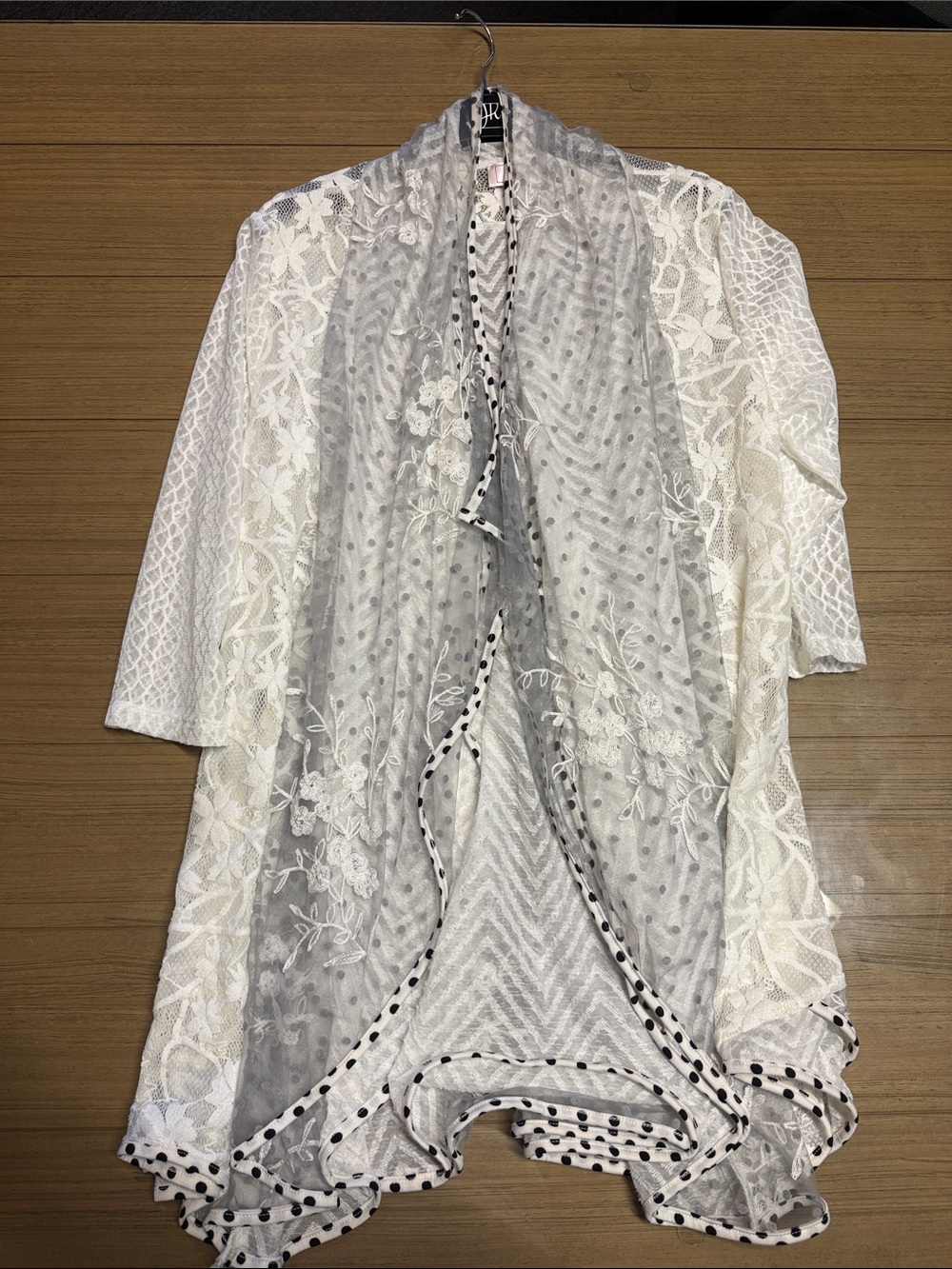 Kamana white lace open-front cardigan/kimono